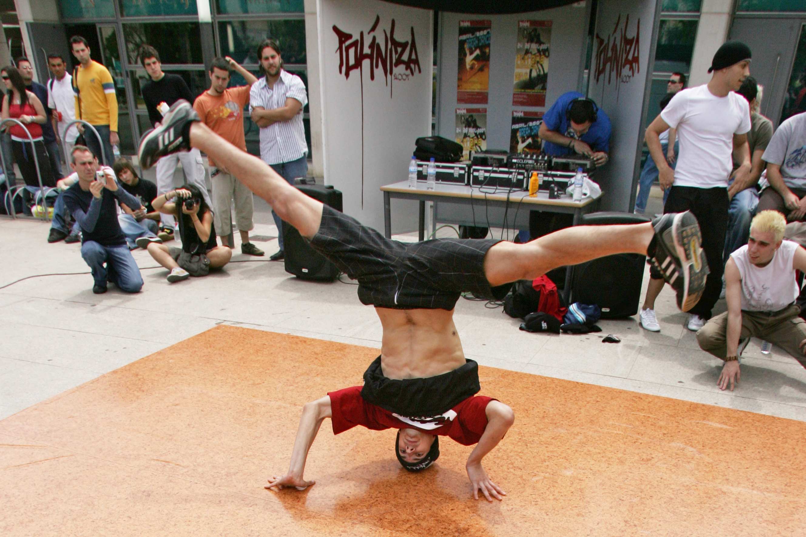 Break Dance 8